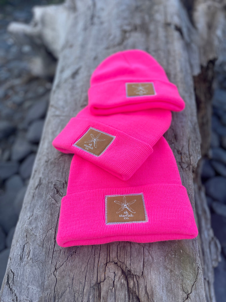 Adidas neon pink outlet beanie